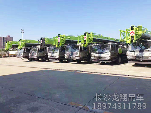 70噸汽車吊-(1)